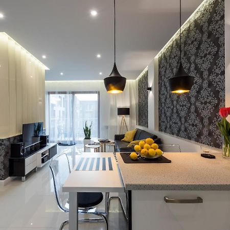 Black Pearl Apartment Красков Екстериор снимка